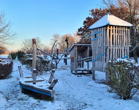 Piratenspielplatz neue Schiff
